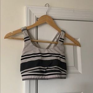 Lululemon energy sports bra